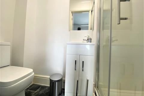 1 bedroom in a house share to rent - Catherine Street, Readng