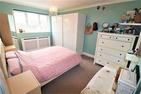4 Arwen Grove, South Woodham Ferrers, Chelmsford, CM3 5ZJ