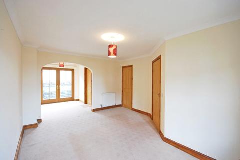 28 Halbullock View, Gloweth, Truro, TR1 3WN