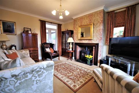 Slinter Vale Oldfields Road, Uttoxeter, ST14 7QJ