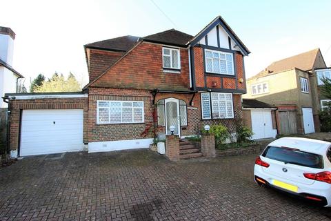 5 Burgh Wood, Banstead, SM7 1EW