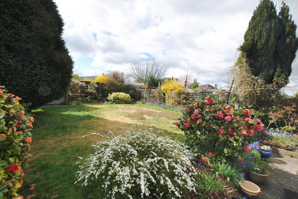 Holyhead Road, Wellington, Telford 2 bed detached bungalow £225,000