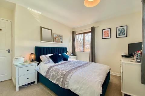46 Bleachfeld, Gateshead, NE10 8PY
