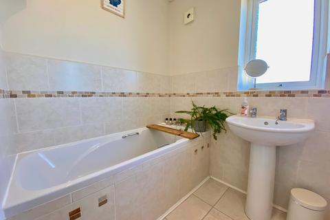 46 Bleachfeld, Gateshead, NE10 8PY