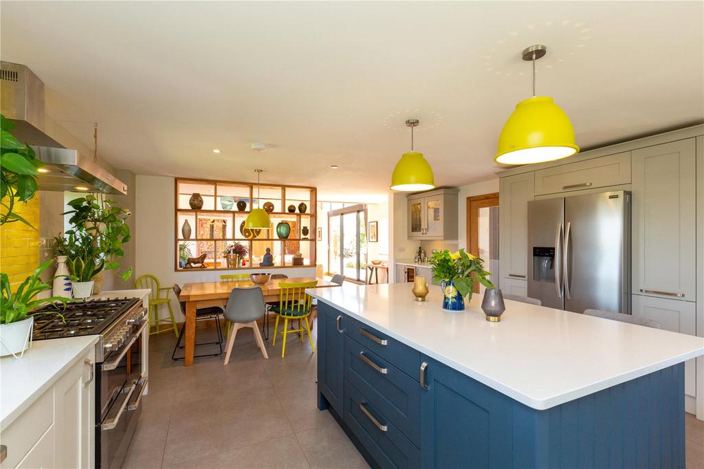 Kitchen/Breakfast