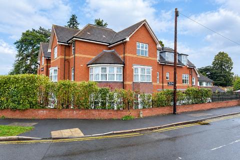 2 bed flat/apartment for rent in Hermitage Road, Solihull, West Midlands, B91