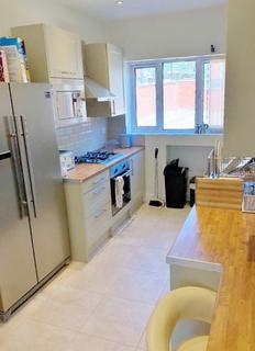 9 Bowes Road, London, W3 7AD
