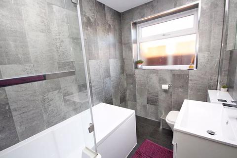 7 Belmont, Holton Le Clay, Grimsby, DN36 5HQ