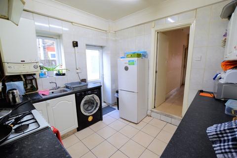 9 Blyth Road, Hayes, UB3 1BY