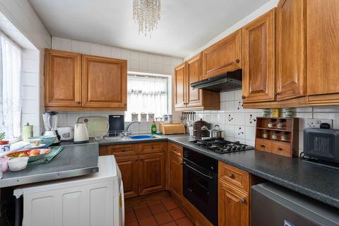 64 Furlong Road, Westcott, Dorking, RH4 3QL