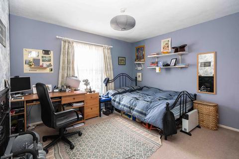 64 Furlong Road, Westcott, Dorking, RH4 3QL