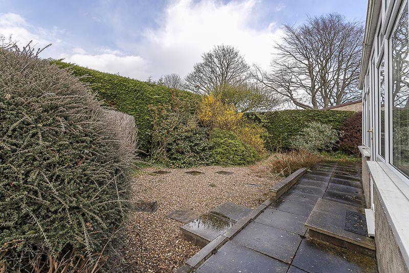 Linwood Place, Melton Park, Gosforth... 2 bed semidetached bungalow