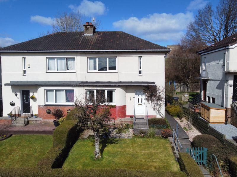 Kelvin Way, Kilsyth 3 bed terraced house £635 pcm (£147 pw)