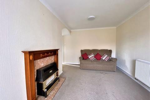 15 Berwyn Grove, Walsall, WS6 7DW