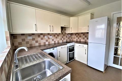 15 Berwyn Grove, Walsall, WS6 7DW
