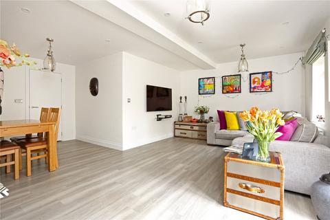 2 bedroom apartment for sale, Arden Court, Arden Grove, Harpenden, Hertfordshire, AL5