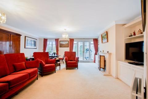 4 Archery Place, Gomshall, Guildford, GU5 9NL