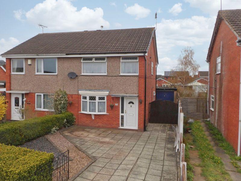 Lansdowne Road, Crewe, Cheshire 3 bed semidetached house £160,000