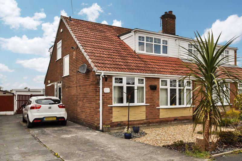 Ascot Road, Little Lever, Bolton 3 bed semidetached house for sale £