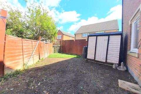 104 Kilross Road, Feltham, TW14 8SA
