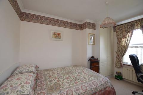 30 Bower Gardens, Salisbury, SP1 2RL