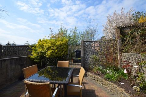 30 Bower Gardens, Salisbury, SP1 2RL