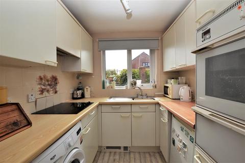 2 bedroom terraced house for sale - Glebe Farm Court, Up Hatherley, Cheltenham, GL51 3EB