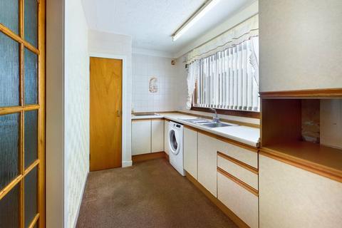 10 Angus Road, Carluke, ML8 4NX