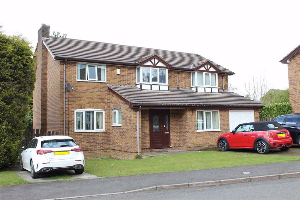 Valley Road, Simmondley, Glossop 4 bed detached house £425,000