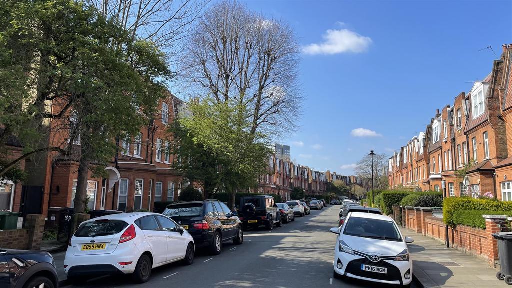 Aberdare Gardens, South Hampstead NW6 8 bed house £3,800,000