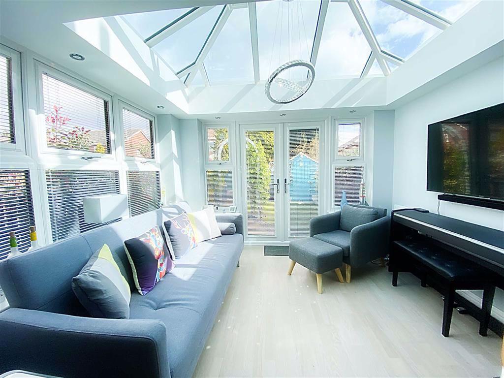 Praetorian Drive, Wallsend, Tyne & Wear, NE28 3 bed terraced house £