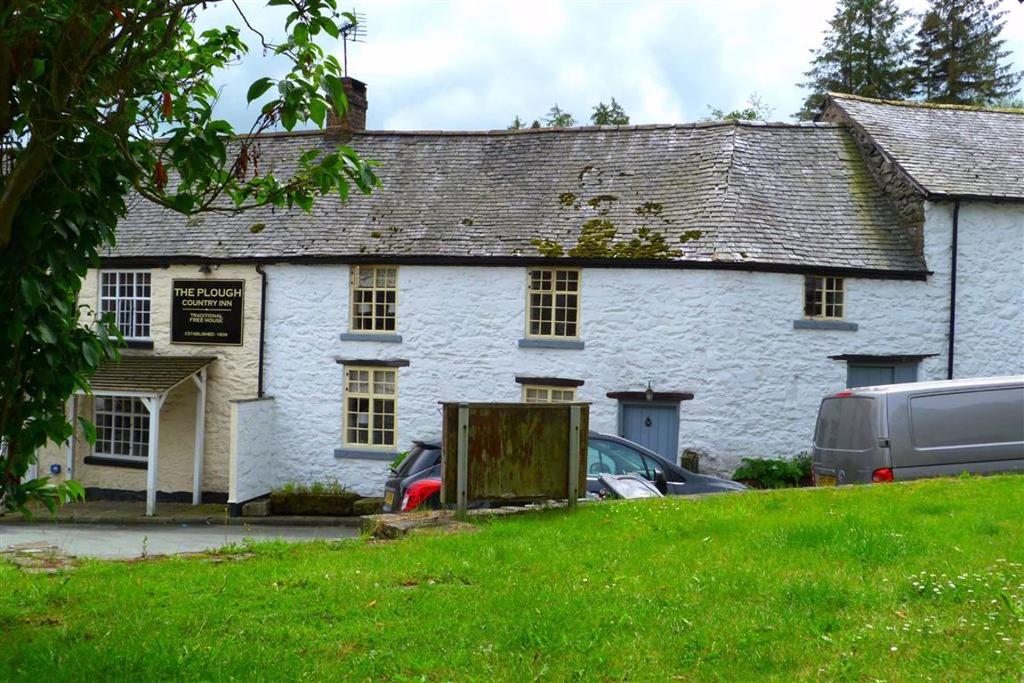 Llanrhaeadr Ym Mochnant, Powys, SY10 2 bed country house £159,950