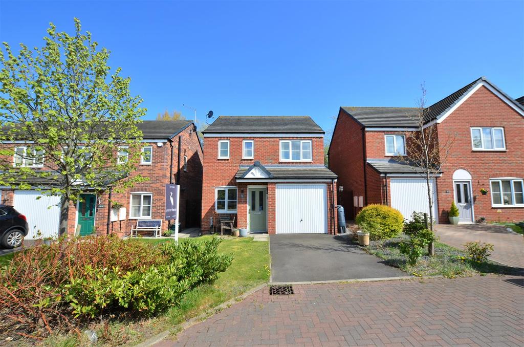 Flint Road, Alexandra Park, Sunderland 3 bed detached house £179,950