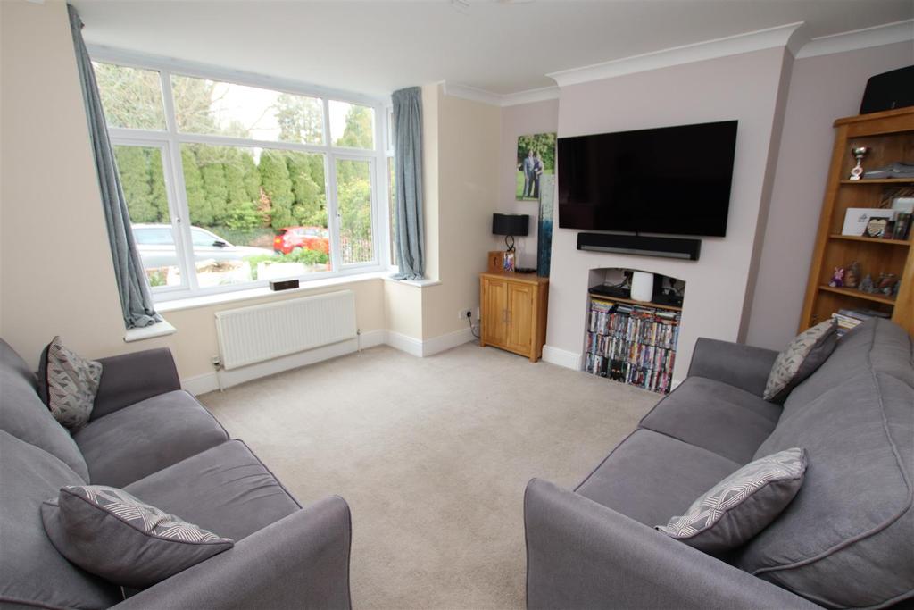 Living Room.JPG