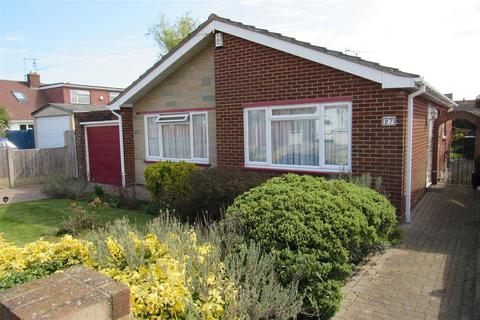 27 Blean View Road, Greenhill, Herne Bay, CT6 7RA