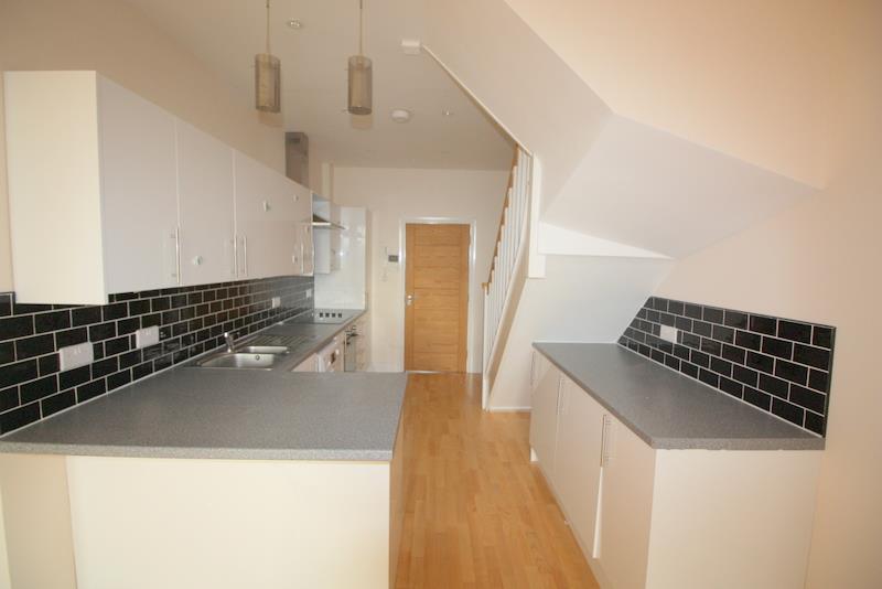 Lounge Open/Fitted Kitchen