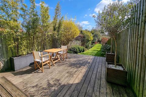 21 Waterloo Road, Leighton Buzzard, LU7 2NR