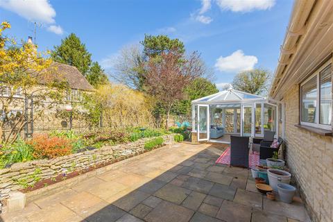 21 Cavendish Place, Stratton Audley, Bicester, OX27 9BN