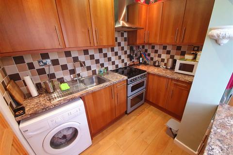 73 Beaumont Road, Nuneaton, CV11 5HF