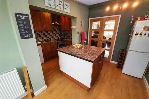 73 Beaumont Road, Nuneaton, CV11 5HF
