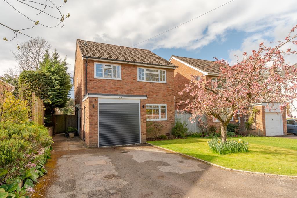 Brookway Road, Charlton Kings... 4 bed detached house £700,000