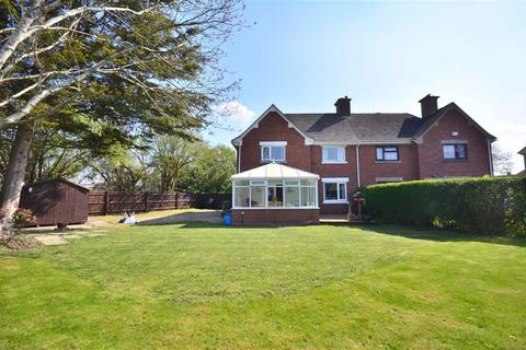 15 Ullenwood Road, Gloucester, GL4 4RA