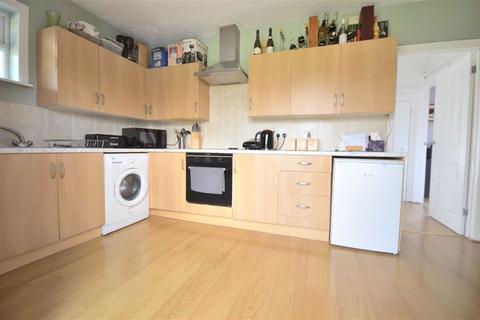 15 Ullenwood Road, Gloucester, GL4 4RA