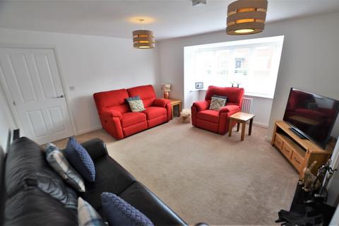 22 Dacey Drive, Upper Heyford, Bicester, OX25 5AA