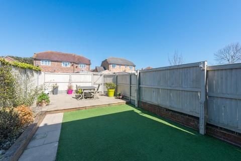 11 Hill House Drive, Minster, Ramsgate, CT12 4AS