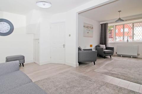 110 Cotton Hill, Bromley, BR1 5RR