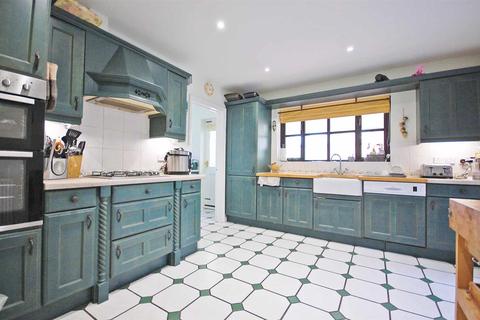 31 Framlingham Way, Great Notley, Braintree, CM77 7YY