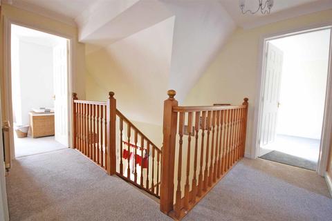 31 Framlingham Way, Great Notley, Braintree, CM77 7YY