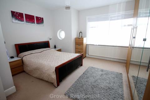 66 Mount Road, New Malden, KT3 3JY