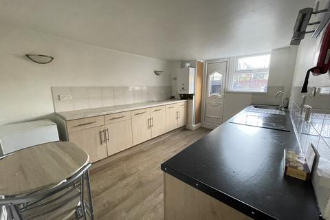1 bedroom flat to rent, Flat1, 14 Avenue Road, Doncaster DN2